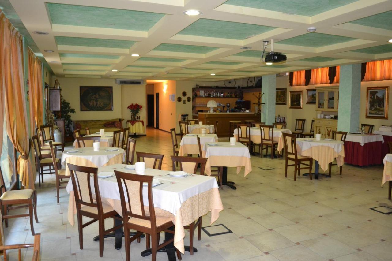 Albergo La Piana Ghedi エクステリア 写真